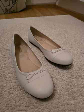 Vagabond ballerinat, 40 Лахти