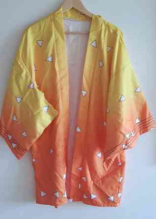 Demon Slayer Zenitsu cosplay asu koko M Helsinki