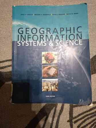 Geoinformatiikan oppikirja Tampere