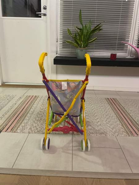 Nuken rattaat. Oulu – foto 2