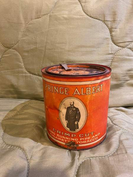 Vintage Prince Albert tupakkapurkki Ylöjärvi - valokuva 1