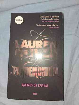 Kirjoja Уусикаупунки