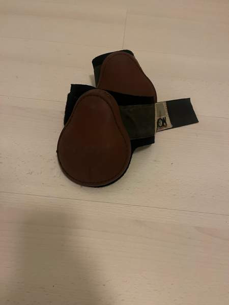 Eskadron takasuojat, koko full Helsinki - photo 1