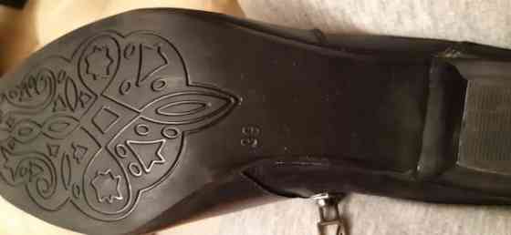 Mustat lämpimät Tamaris talvinilkkurit Оулу