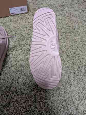 UGG Lowmel sand talvikengät Helsinki