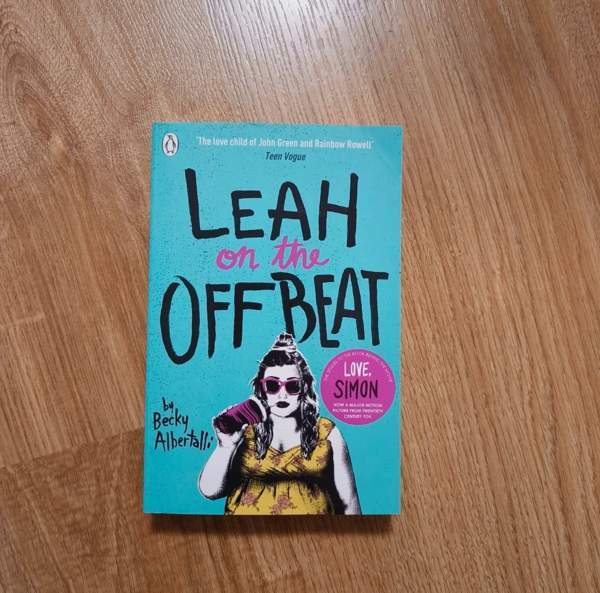 Leah on The off beat - Becky Albertalli Turku - photo 1