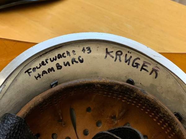 Saksalainen palokypärä Helsinki - valokuva 2