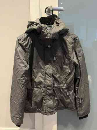 Talvitakki Хювинкяя