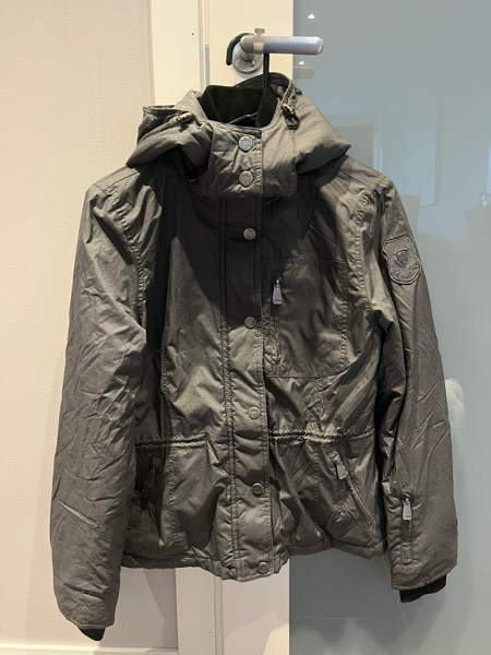 Talvitakki Hyvinkää - valokuva 2