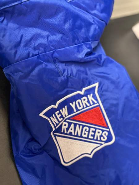 New York Rangers koiran takki Helsinki – foto 3