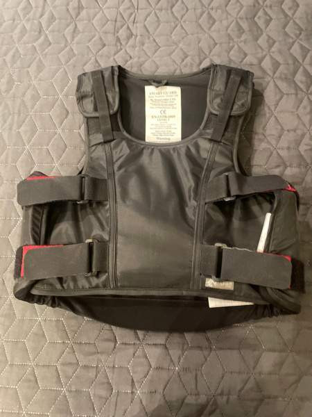 Lasten turvaliivi ratsastukseen Helsinki - photo 1