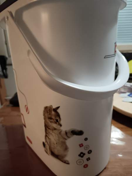 Kuivaruoka säiliö Turku - valokuva 2