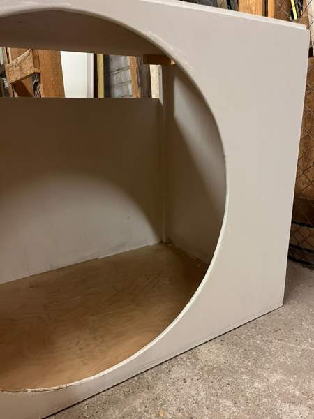 Tukevaa tekoa oleva, itsetehty koirankoppi Helsinki - valokuva 3