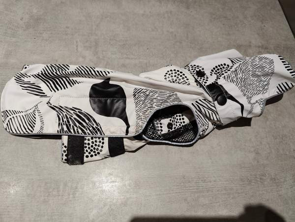 Vallila koiran sadeliivi, koko 30 Рахе - изображение 1