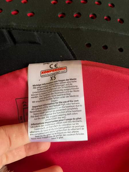 Ballistic FlexFit Women -liivi Selkäsuoja Helsinki - photo 4