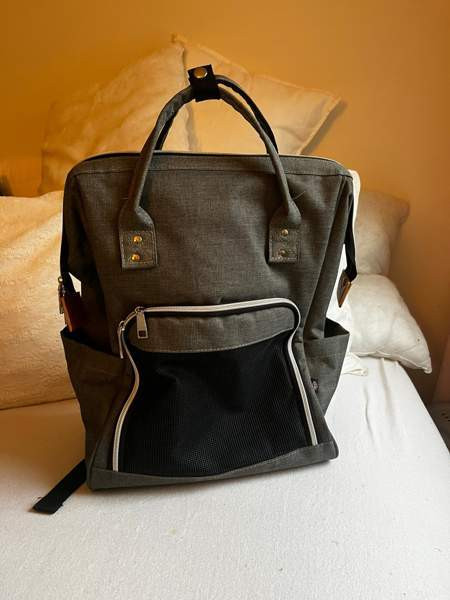 Lemmikin kantoreppu Helsinki - valokuva 1