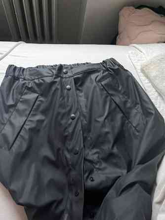 Ratsastukseen sadehame Helsinki