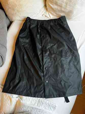 Ratsastukseen sadehame Helsinki