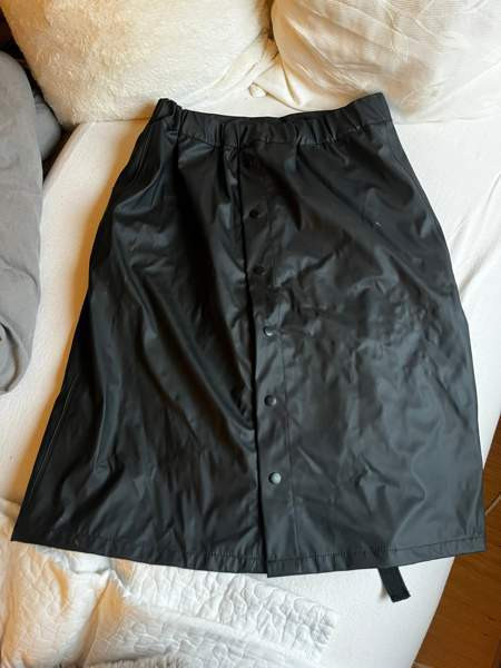 Ratsastukseen sadehame Helsinki - photo 1