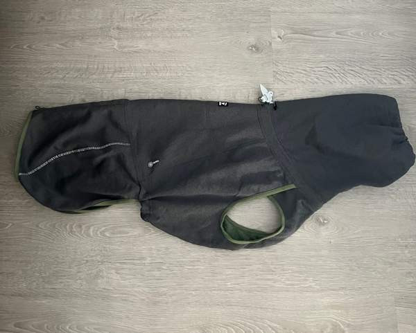 Hurtta Razzle-Dazzle 55cm koiran paita/koiran takki Kuopio - photo 1