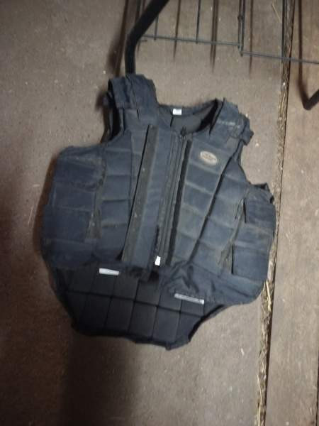 Lasten palaliivi XL Pori – foto 1