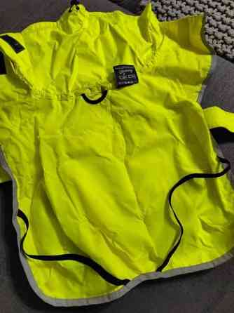 Hurtta sadetakki Эспоо