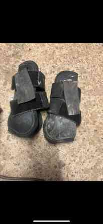 Suojat ja nilkkurit Kiuruvesi