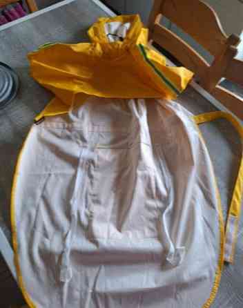 Isolle koiralle sadetakki, uusi Lieto