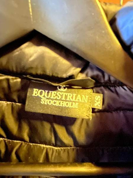 Equestrian Stockholm kevyttoppatakki Kurikka - valokuva 2