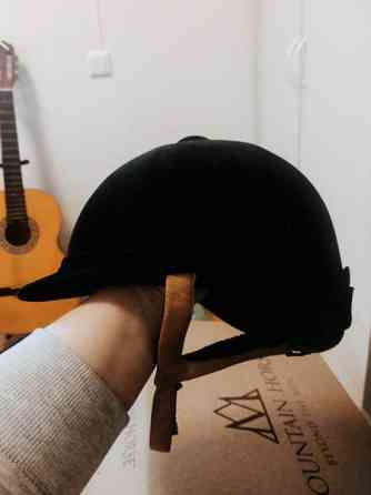 Charles Owen Wellington 57 Vesanto