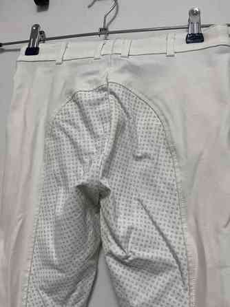 Valkoiset Pikeur kisahousut 152 cm Jyvaeskylae