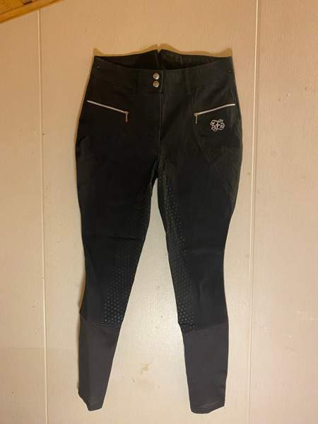 RATSASTUSHOUSUT SATULAHUOPA Kalajoki – foto 1