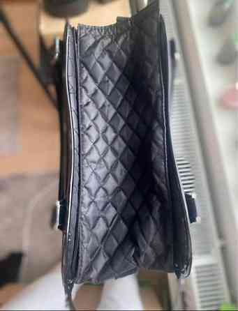 Uusi musta pieneläimen kantlaukku, kaneille, kissoille, pienille koirille Vantaa