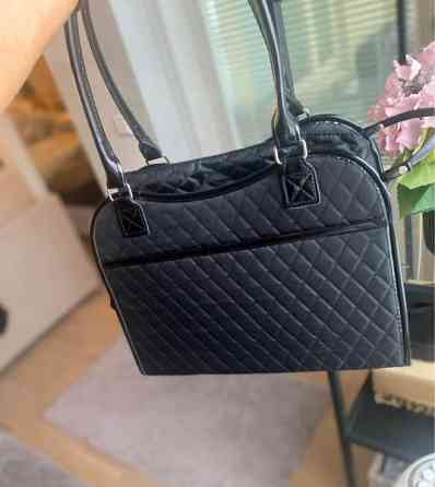 Uusi musta pieneläimen kantlaukku, kaneille, kissoille, pienille koirille Vantaa