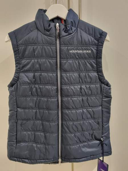 Mountain Horse toppaliivi, L, uusi Турку - изображение 1