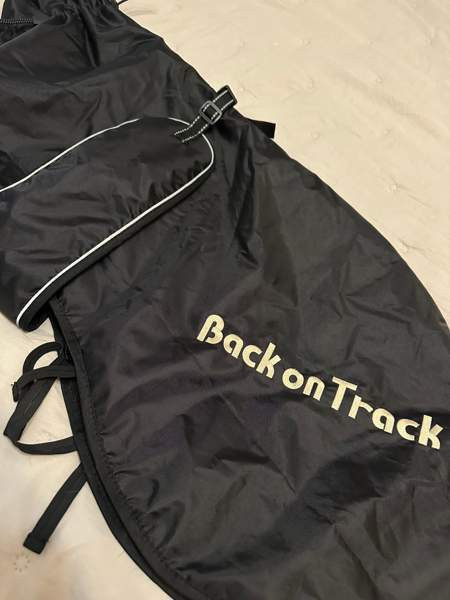 Back on Track koiran toppatakki koko 74 Турку - изображение 3