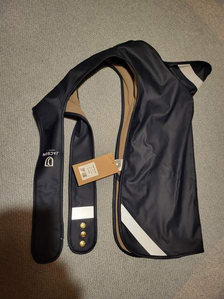 Koiran sadetakki Вантаа - изображение 1