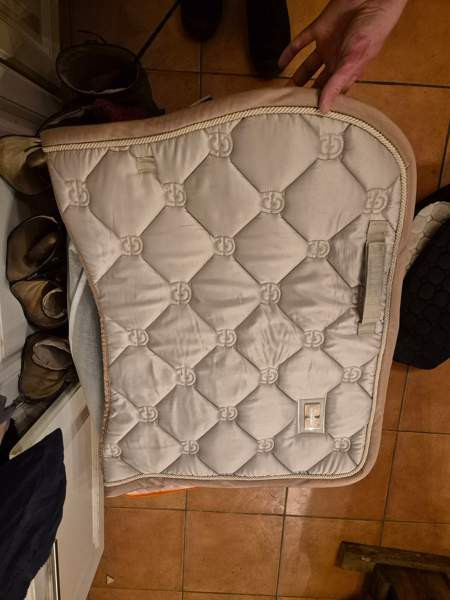 Es estehuopa full Valkeakoski - valokuva 1