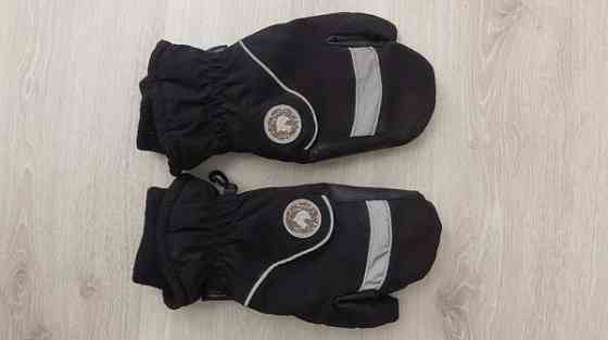 Talviratsastusrukkaset, XS Akaa