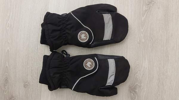 Talviratsastusrukkaset, XS Akaa – foto 1