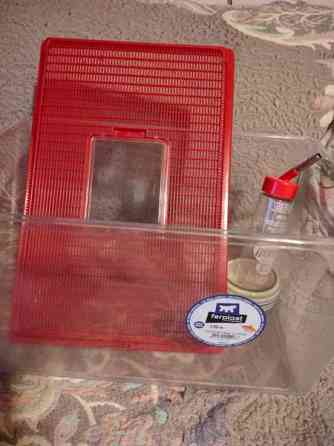 Muovinen terraario Liperi