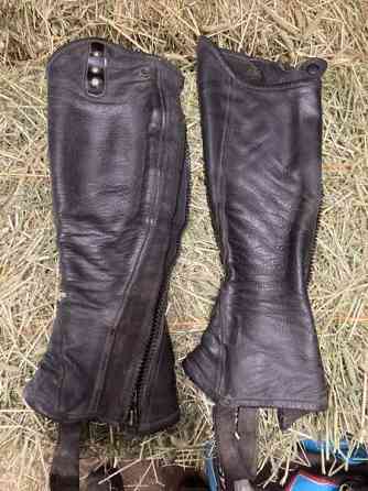 CRW nahkachapsit XS Janakkala