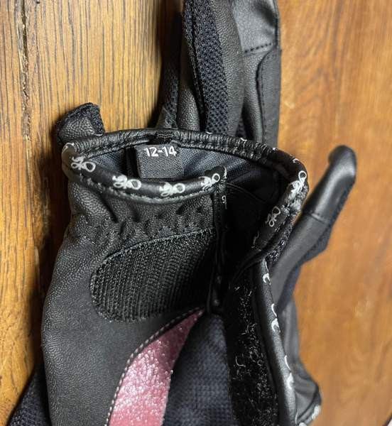 Horse Comfort ratsastuskäsine 12-14/7-7,5 musta/pinkkiglitter Lohja - photo 4