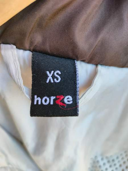 Ruskea Horze ratsastustakki välikauteen XS Sastamala - valokuva 4