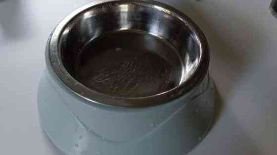 Ruokakupit ja telineet 2kpl Лахти