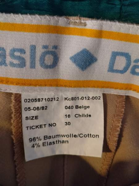 Ratsastushousut- ja kypärä Vantaa - valokuva 2