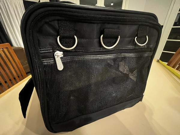 SHERPA kantolaukku renkailla/verhoilla (lento) Вантаа - изображение 3