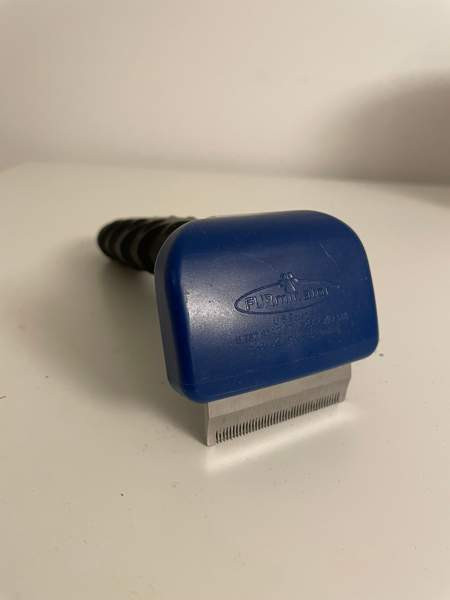 Flexi, furminaattori, kissojen turvavyöt, valjaat, ruokakippoja Espoo - valokuva 4