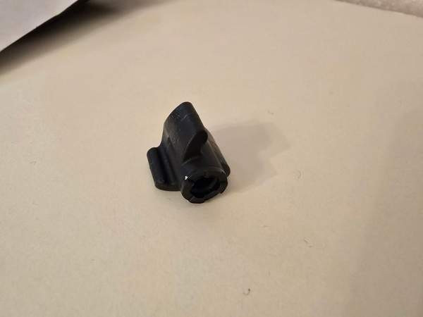 Kuljetusboksin siipiruuvit Tampere - valokuva 3