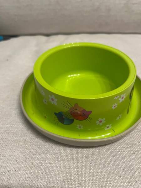 Kissan ruoka/vesikuppi Tampere - valokuva 1